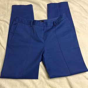 💁‍♀️Beautiful cobalt blue “Body By Victoria Secret” capri cigarette pants size0